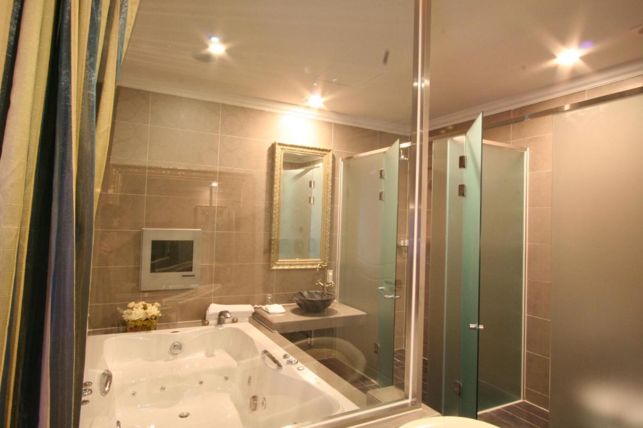 Wiz Hotel Паджу Екстериор снимка