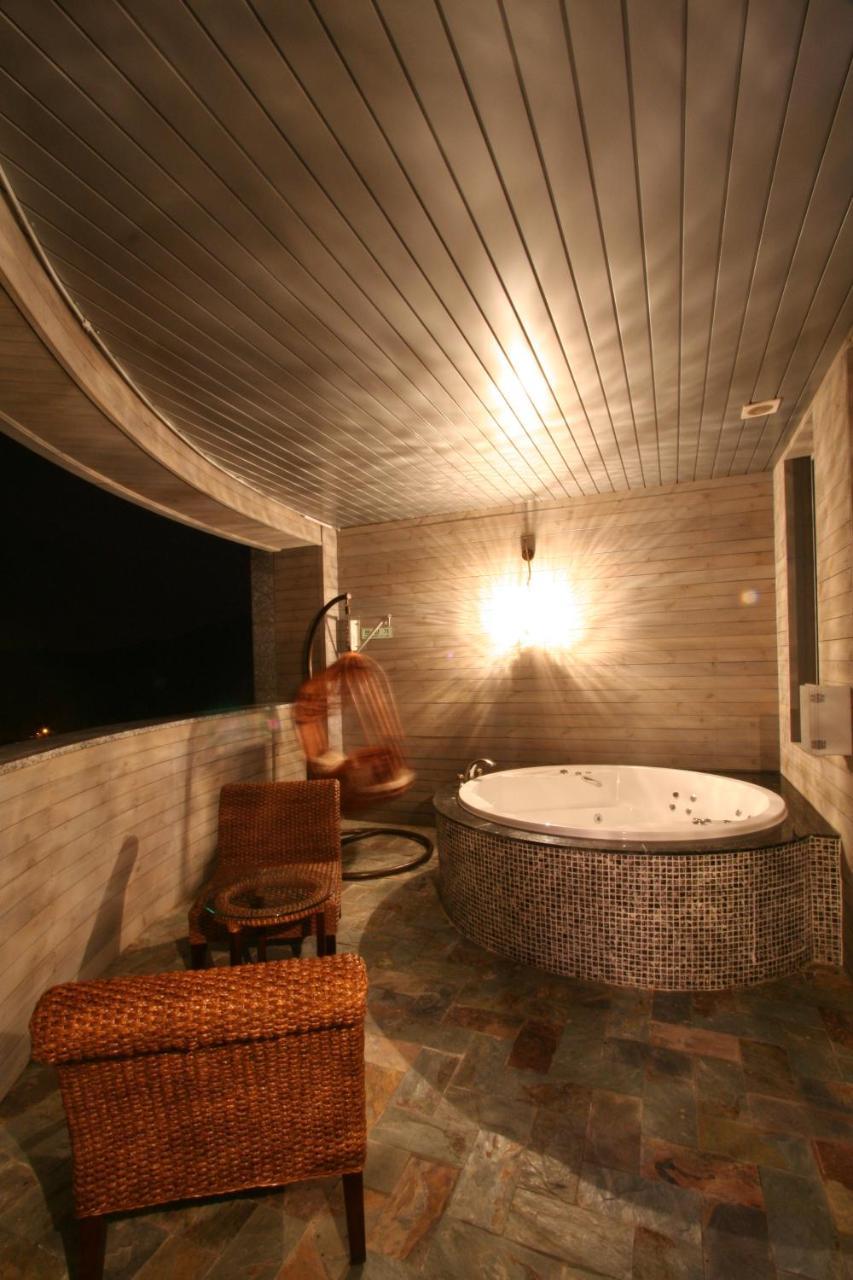 Wiz Hotel Паджу Екстериор снимка